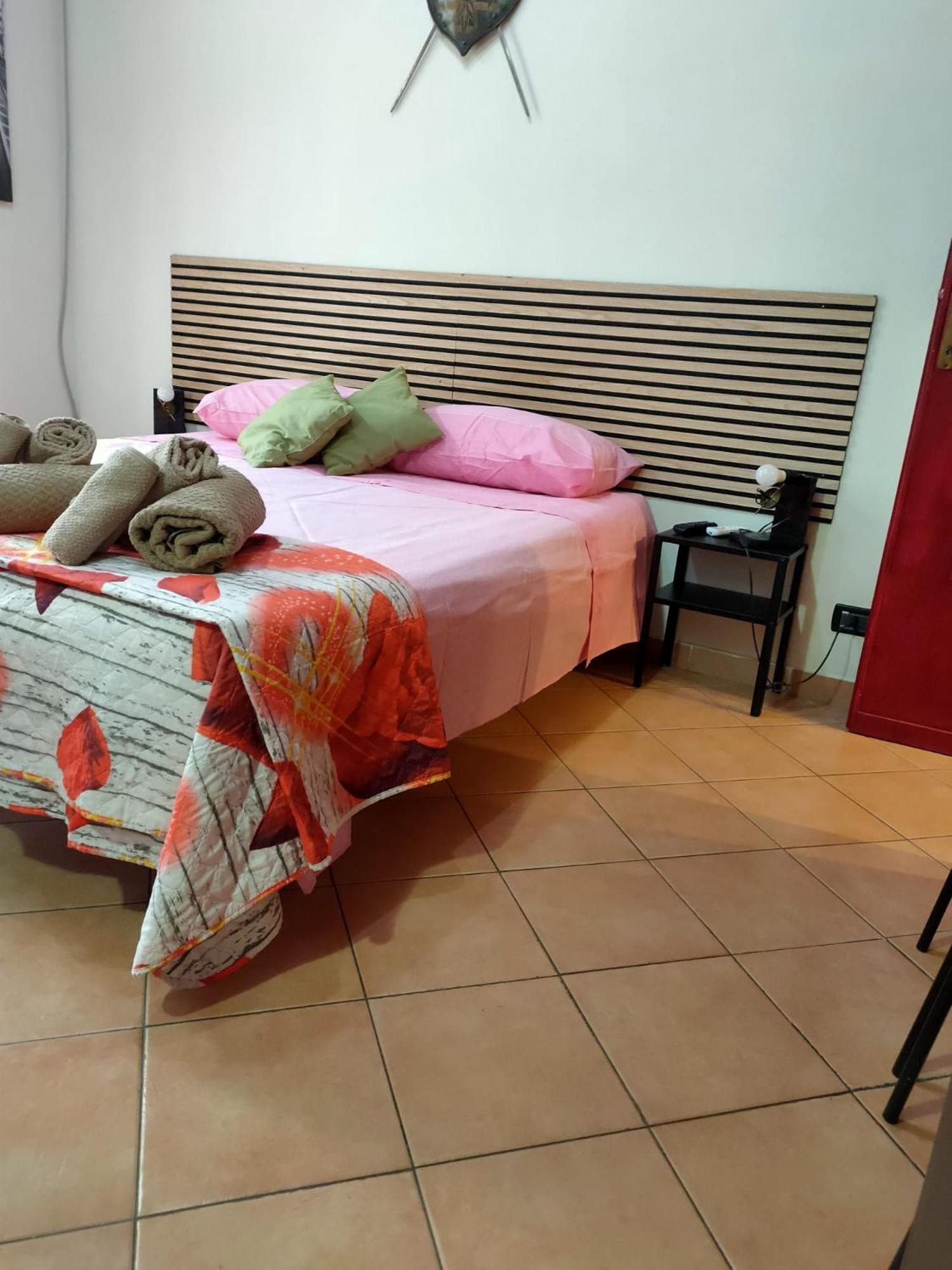 A Casa Di Ninni "Franca Room" Турин Экстерьер фото